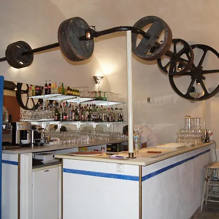 Logis Restaurant Le Domaine De L'eau Vive