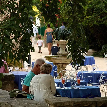 Logis Restaurant Le Domaine De L'eau Vive Largentière