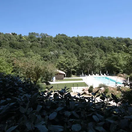 Hotel Logis Restaurant Le Domaine De L'eau Vive Largentière