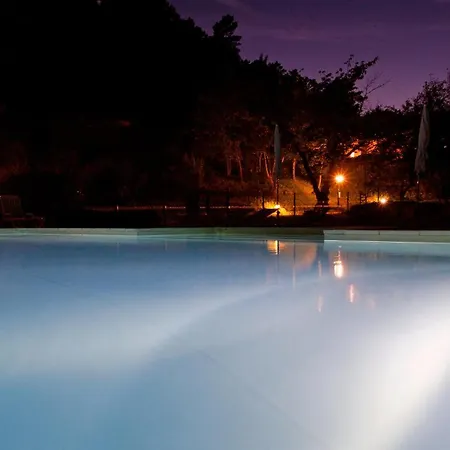 Logis Restaurant Le Domaine De L'eau Vive 3* Largentière